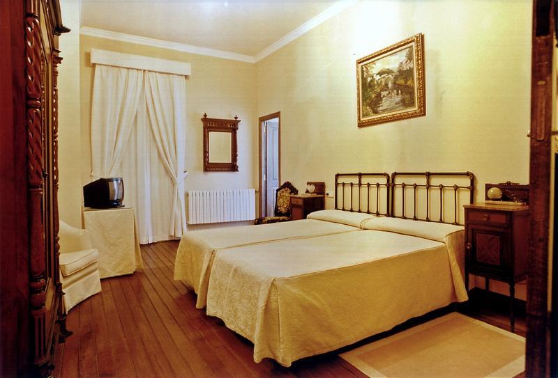 Pazo Almuzara Hotel
